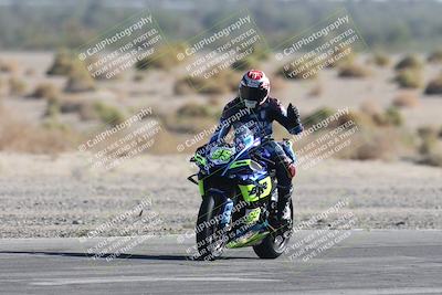 media/Nov-01-2025-CVMA (Sat) [[fc0f7531b8]]/Race 10-Formula Superbike-Supersport Open/
